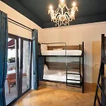 2115 Boutique * Dıraç