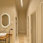 2115 Boutique Hostel Dıraç