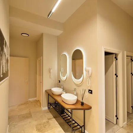 2115 Boutique Durrës