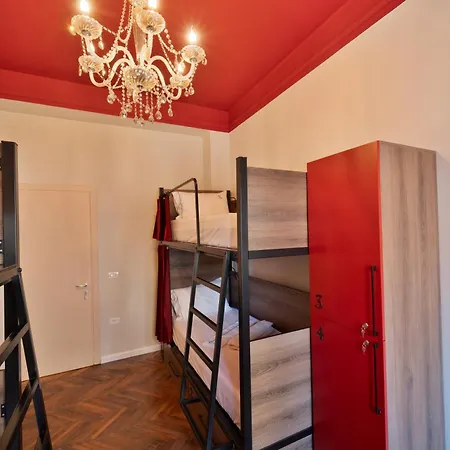 2115 Boutique * Durrës