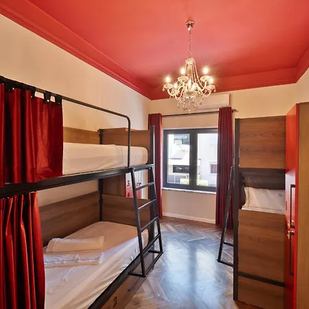 2115 Boutique Hostel