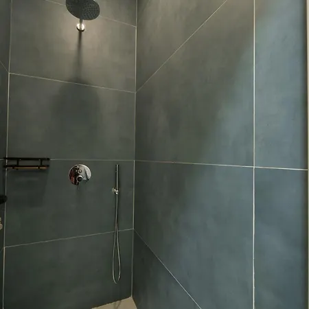 2115 Boutique Hostel *