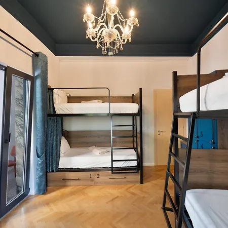 2115 Boutique Hostel