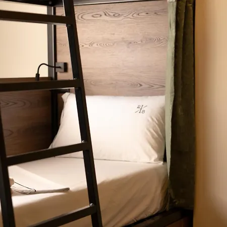 2115 Boutique Hostel